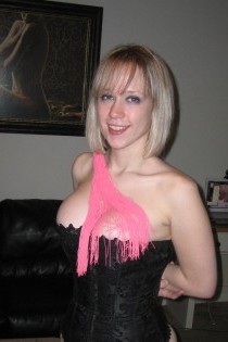 , 25  female escort, sarnia